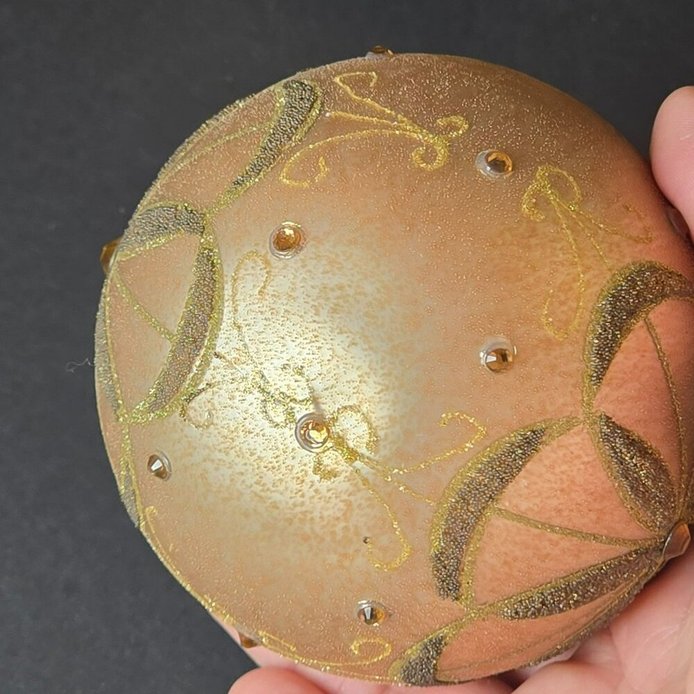 Frontgate Gold Glass Ornaments Set Of 2 Glitter Flower Burst Design Luxury 4" - Picture 4 of 8